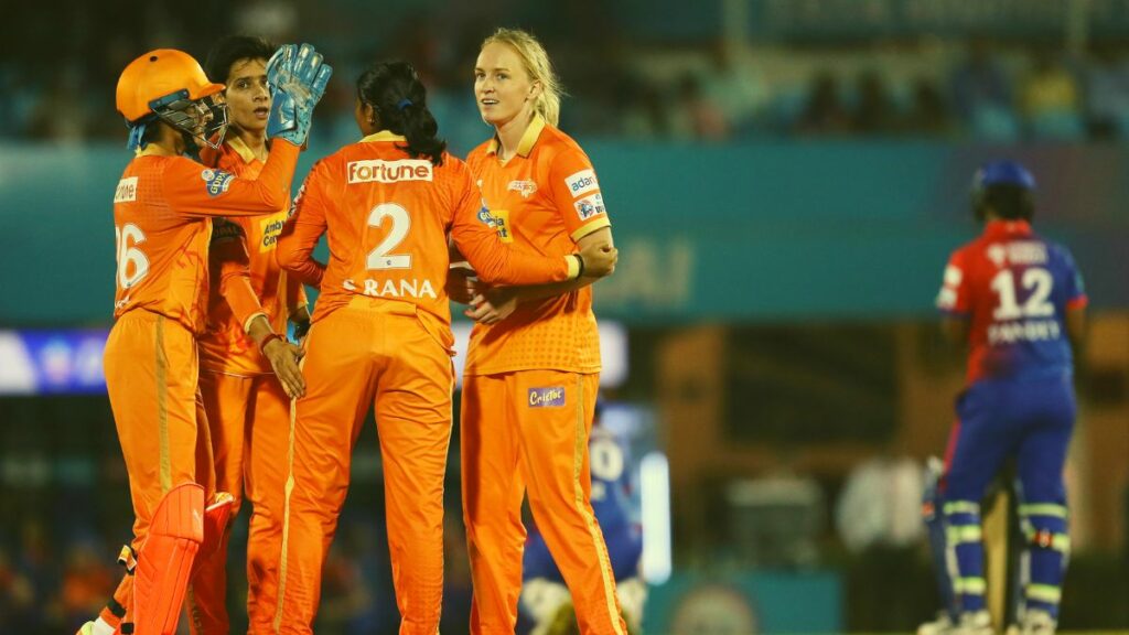 WPL 2023 Delhi Capitals lose their 2nd while Gujarat Giants win only their 2nd league match in a close encounter at Brabourne!