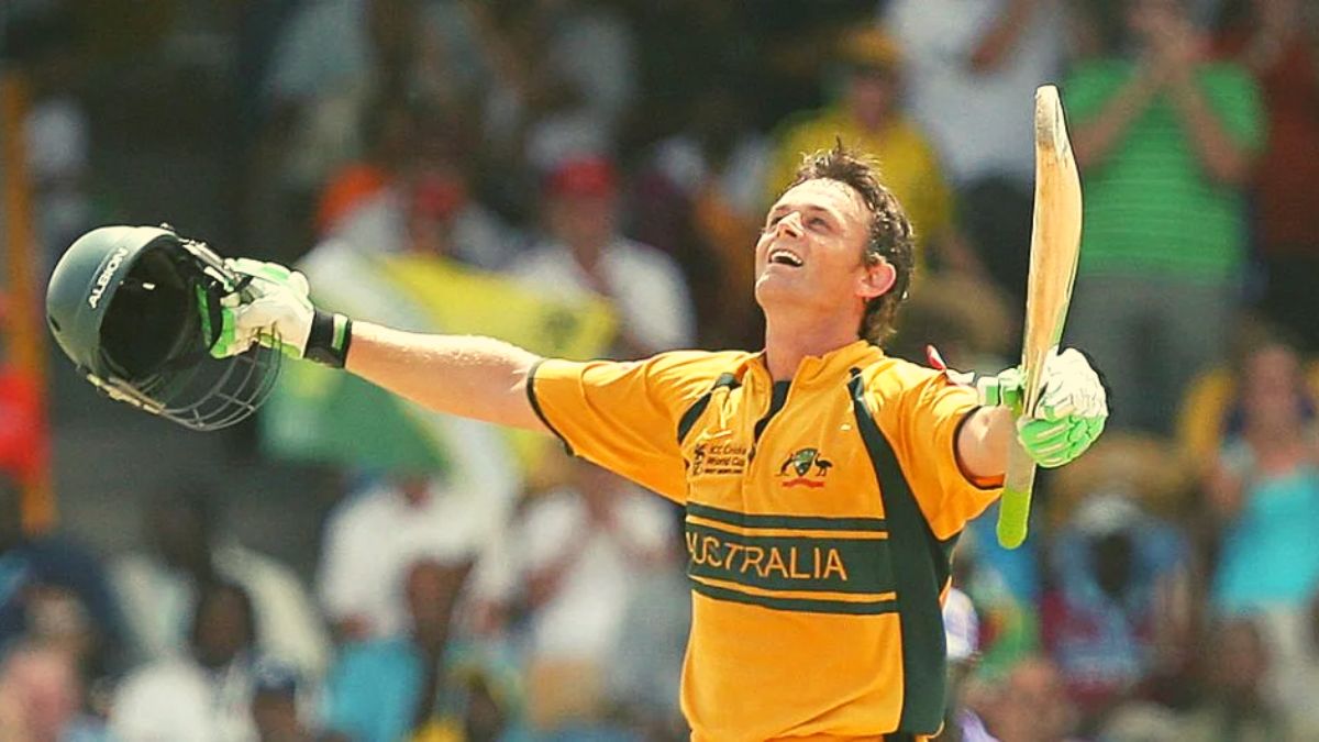 Watch : Adam Gilchrist's hilarious answer to a Reporter when asked to advice spinners!