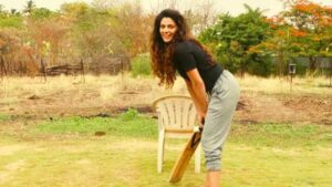 Watch : Saiyami Kher play exquisite cricketing shots and wishes to play in WPL 2024!