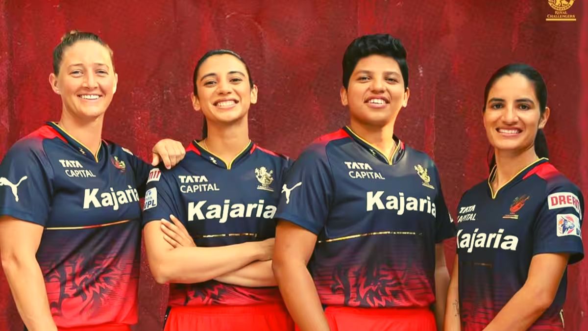 Watch : Twitterati react to RCB Women's embarrasing 10-wicket loss against UP Warriorz!