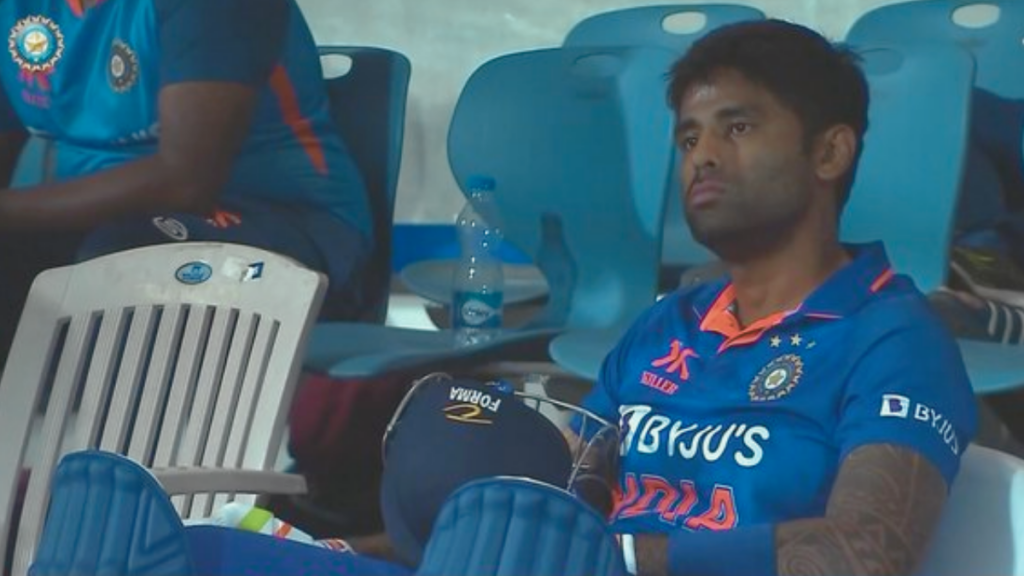 Watch : Yuvraj Singh lay a supporting hand to explosive Indian Batter Surya Kumar Yadav!