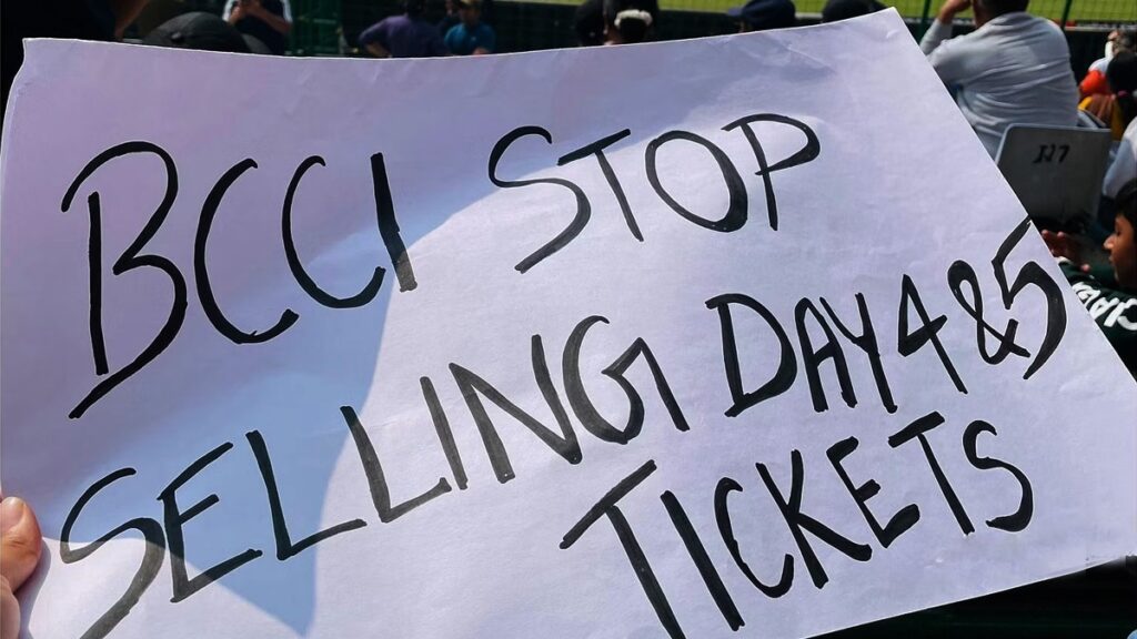 BCCI Selling Tickets