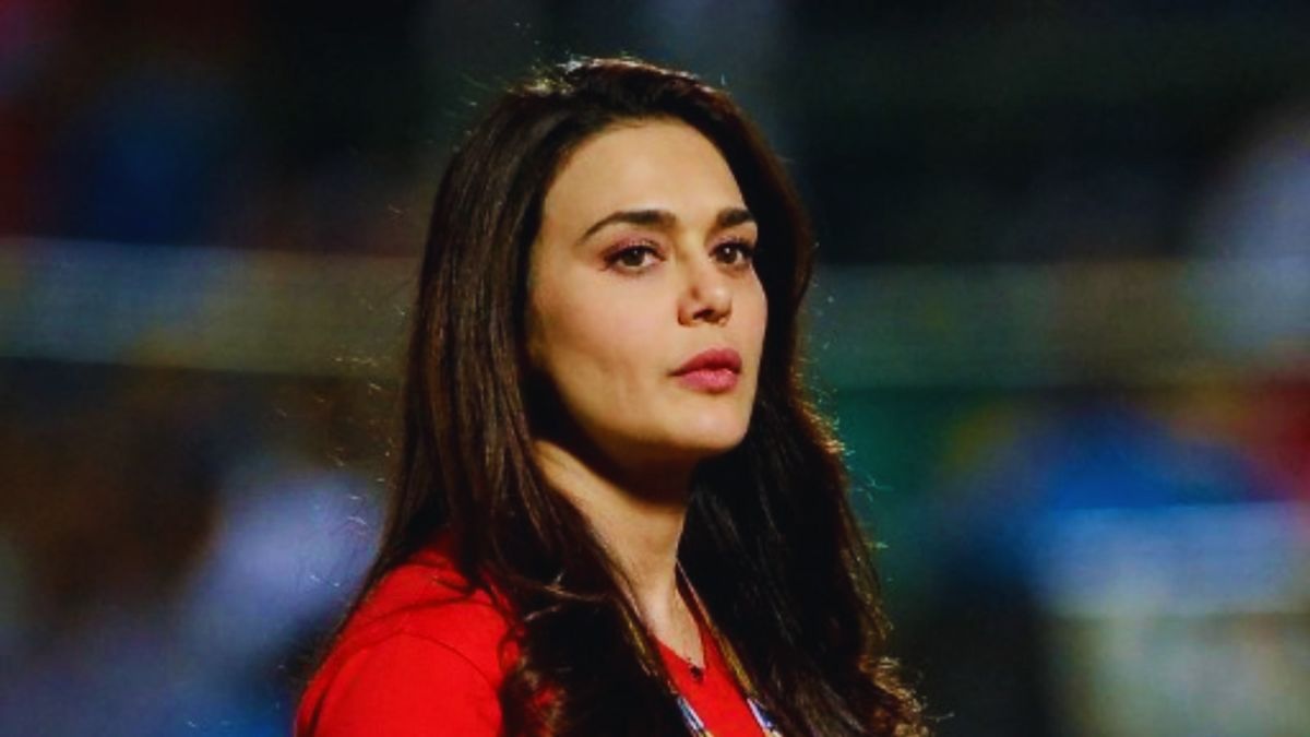 Watch: Harbhajan Singh Reacts When Preity Zinta Reveals She Once Made 120 Aloo Paranthas For Punjab Kings Players