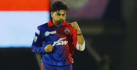 Watch: Ricky Ponting, Kuldeep Yadav's Reaction After Delhi Capitals Drop Multiple Catches Against Punjab Kings