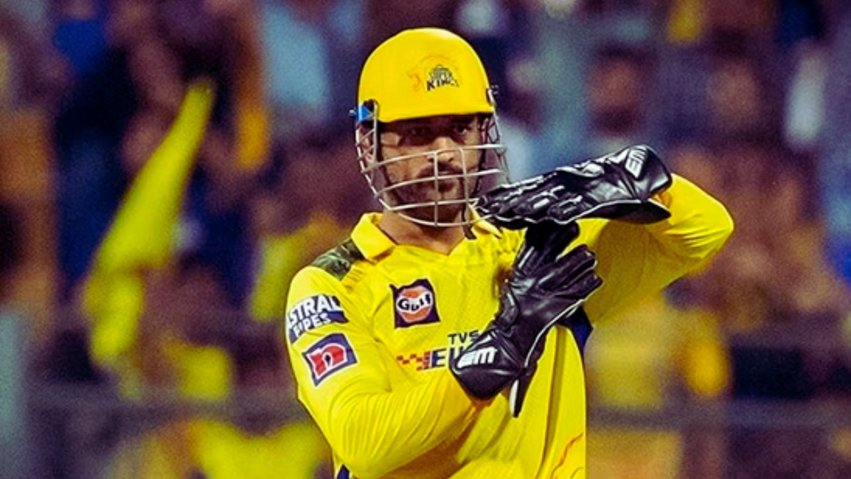 Pakistan Wicket keeper Salman Butt praises CSK Captain MS Dhoni from outstanding Tactics!