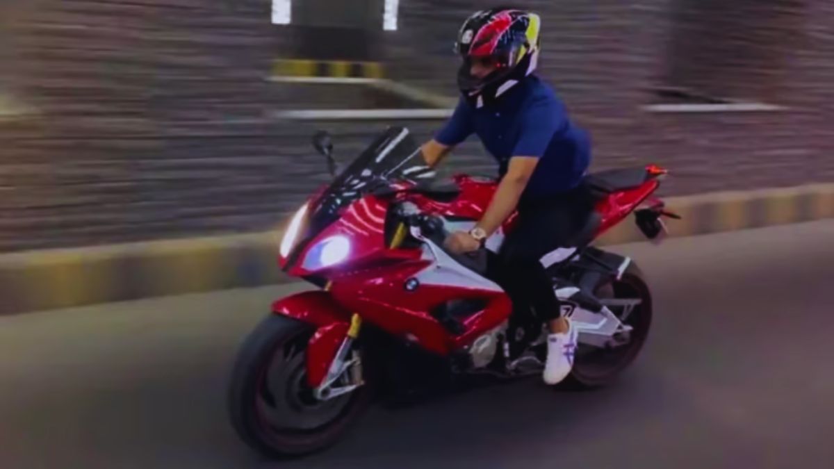 Babar Azam's Motorbike Ride Sparks Safety Concerns, Watch Video Here-