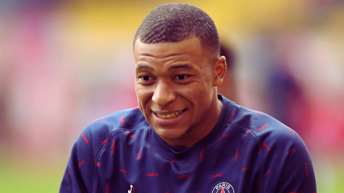 Kylian Mbappe suggests Real Madrid move post PSG contract completion