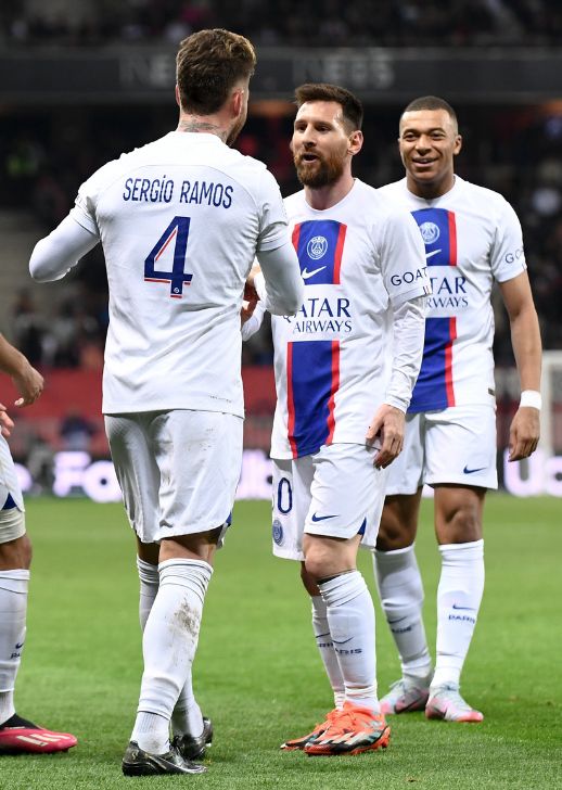 Mobile_2223_UK_L1_Pris_Ramos_Messi_Mbappe