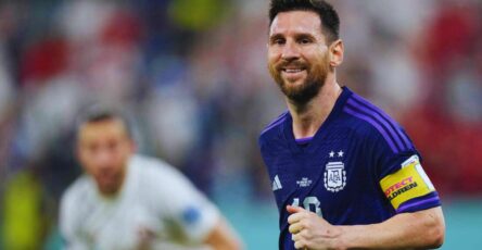 Lionel Messi, Peru vs Argentina