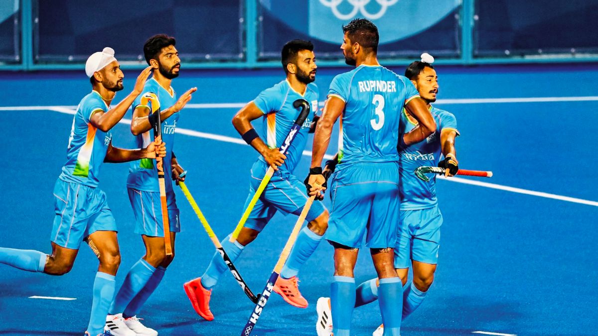 Watch: Indian Cricket Team present in stands to support Hockey Team in Asian Games 2023