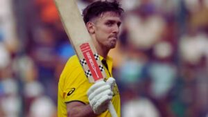 "I'll be at home shortly and then I'm coming back to win this World Cup", Mitchell Marsh on his absence
