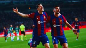 Robert Lewandowski, Barcelona, La Liga